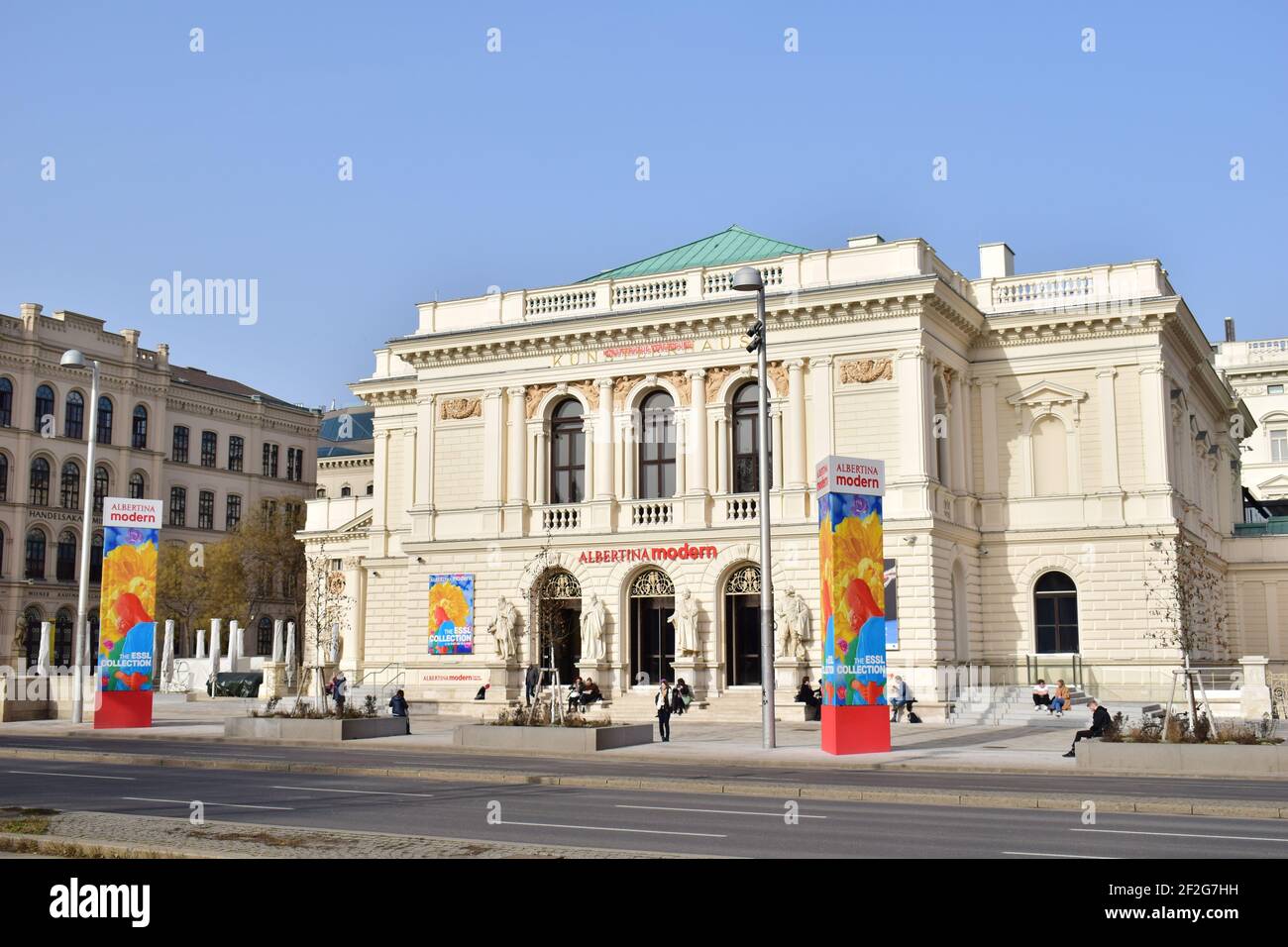 VIENNE, AUTRICHE - 23 FÉVRIER 2021 : Künstlerhaus Wien, une maison d'exposition historique à Vienne. Aujourd'hui, il fonctionne comme le Musée moderne Albertina. Banque D'Images