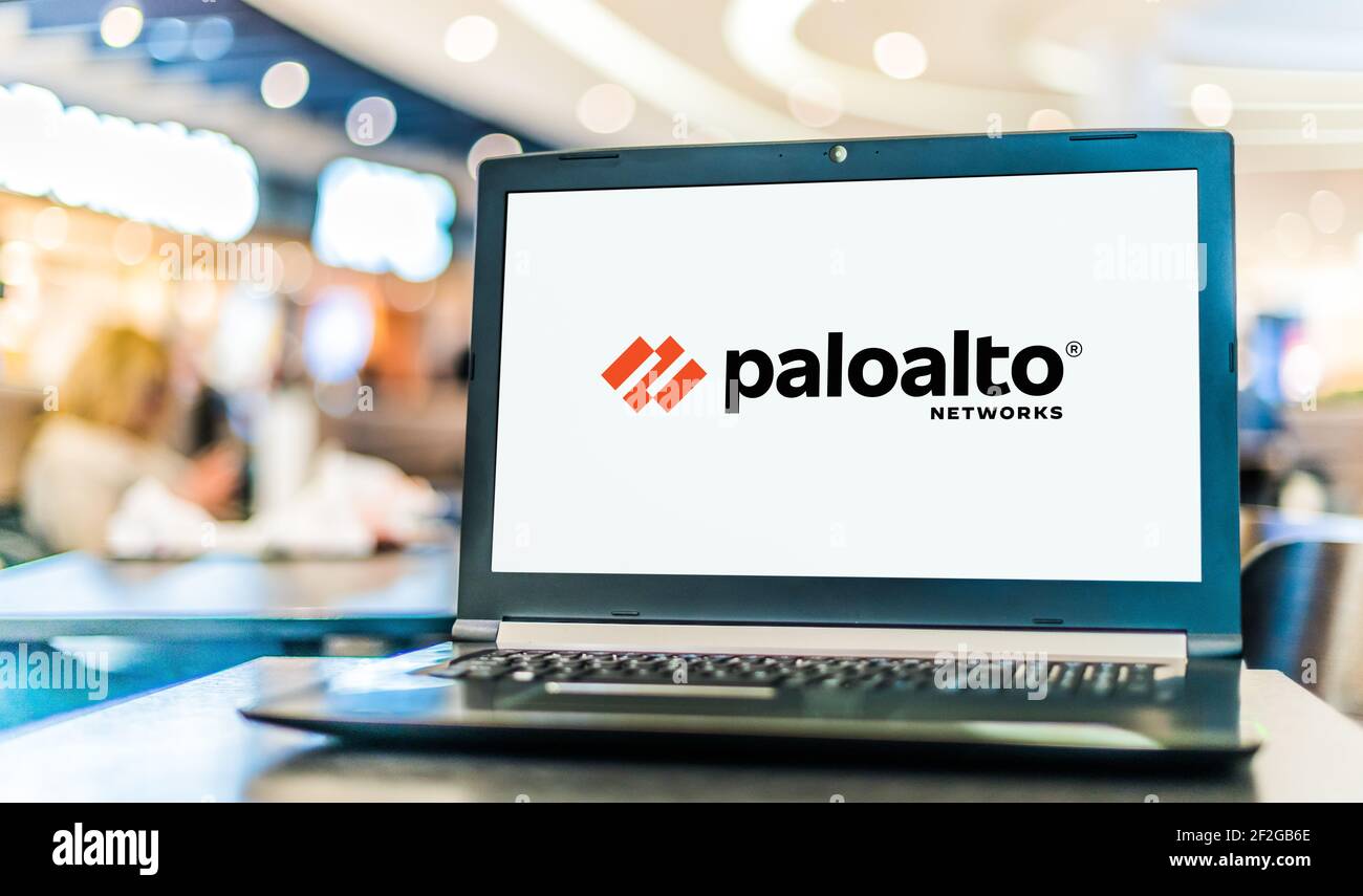 POZNAN, POL - 6 FÉVRIER 2021 : ordinateur portable affichant le logo de Palo Alto Networks, une société multinationale américaine de cybersécurité dont le siège est à Banque D'Images