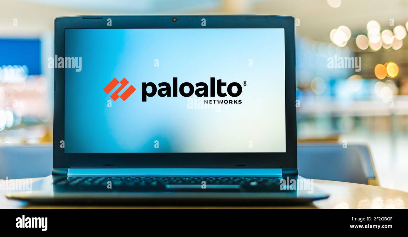 POZNAN, POL - 6 FÉVRIER 2021 : ordinateur portable affichant le logo de Palo Alto Networks, une société multinationale américaine de cybersécurité dont le siège est à Banque D'Images