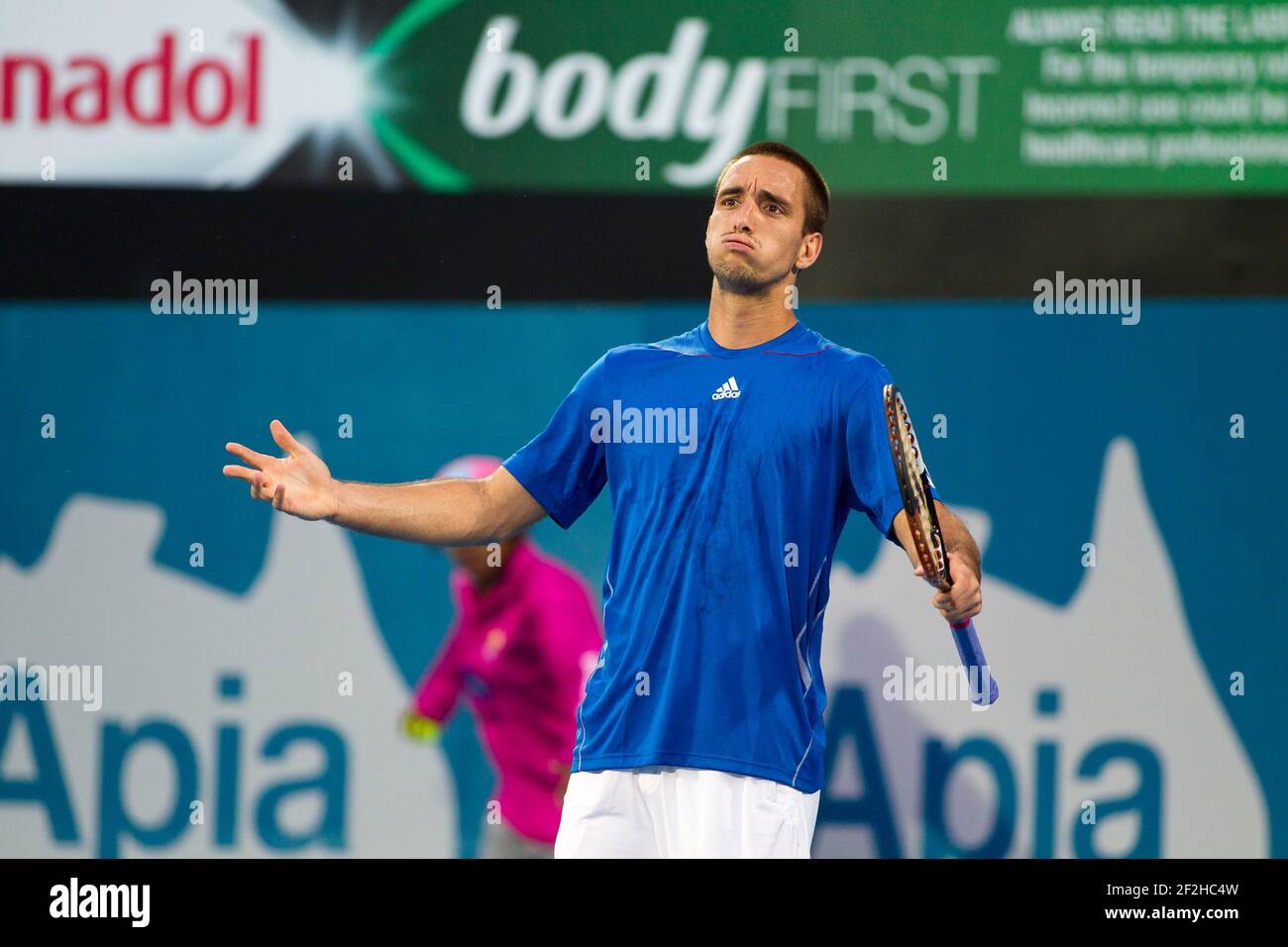 TENNIS - MEDIBANK INTERNATIONAL 2011 - SYDNEY (AUS) - 15/01/2011 - PHOTO : ANDREA FRANCOLINI / DPPI - FINALE HOMMES - VIKTOR TROICKI (SRB) Banque D'Images