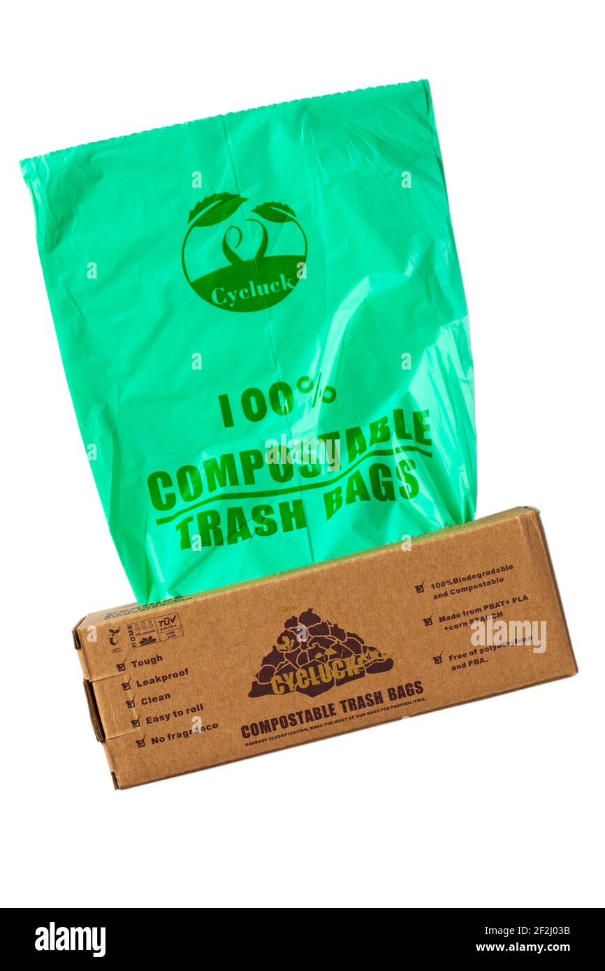 sacs poubelle 100% compostables isolés sur fond blanc - 100% biodégradables et compostables Banque D'Images
