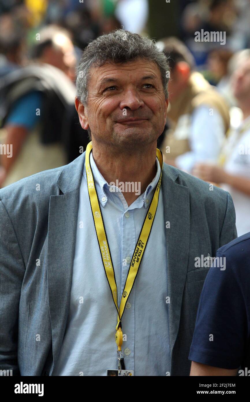 CYCLISME - TOUR DE FRANCE 2012 - ÉTAPE 1 - Liège > Seraing (198 km) - 01/07/2012 - PHOTO MANUEL BLONDEAU / DPPI - BERNARD THEVENET Banque D'Images