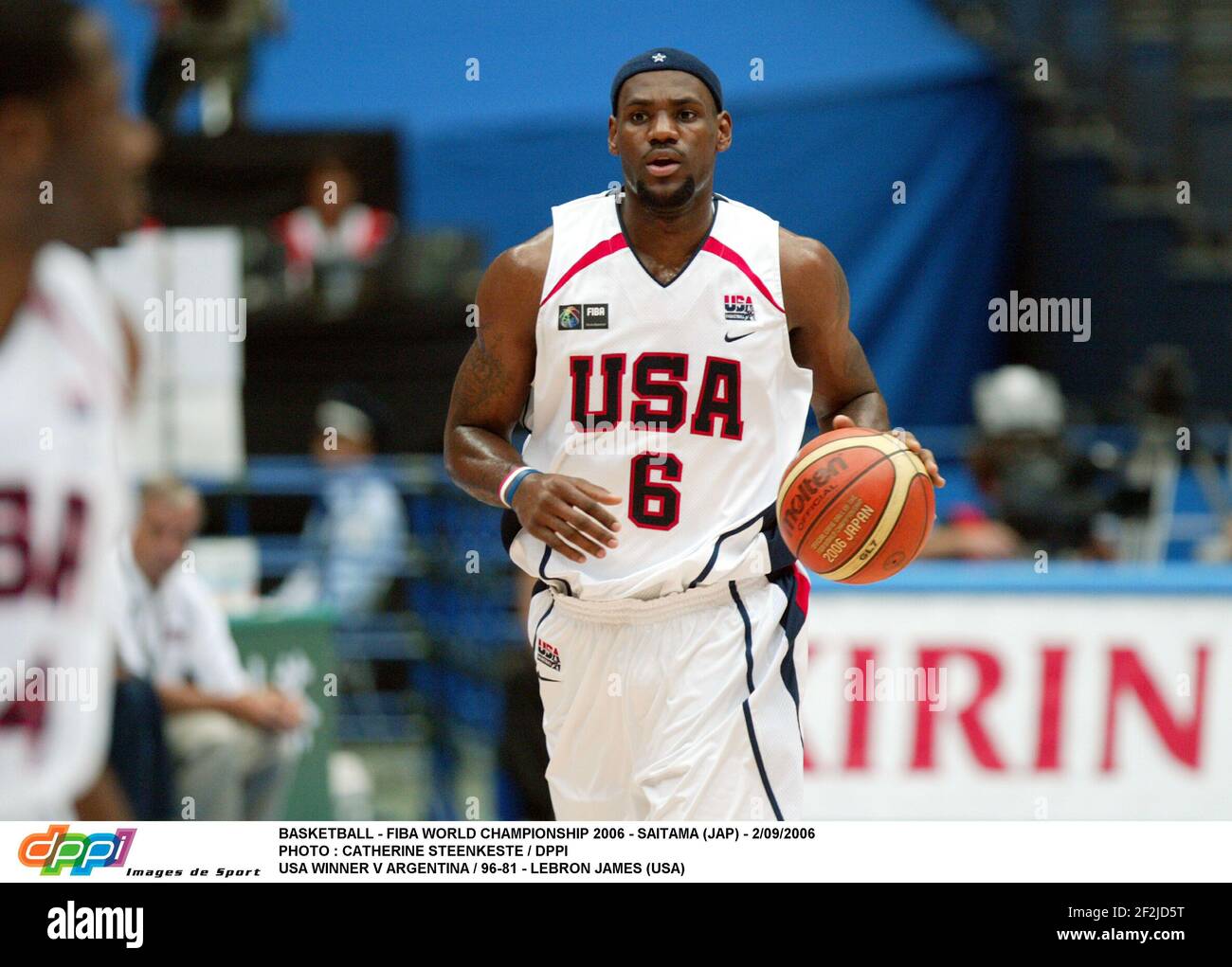 BASKET-BALL - CHAMPIONNAT DU MONDE FIBA 2006 - SAITAMA (JAP) - 2/09/2006  PHOTO : CATHERINE STEENKESTE / DPPI USA VAINQUEUR V ARGENTINE / 96-81 -  LEBRON JAMES (USA Photo Stock - Alamy