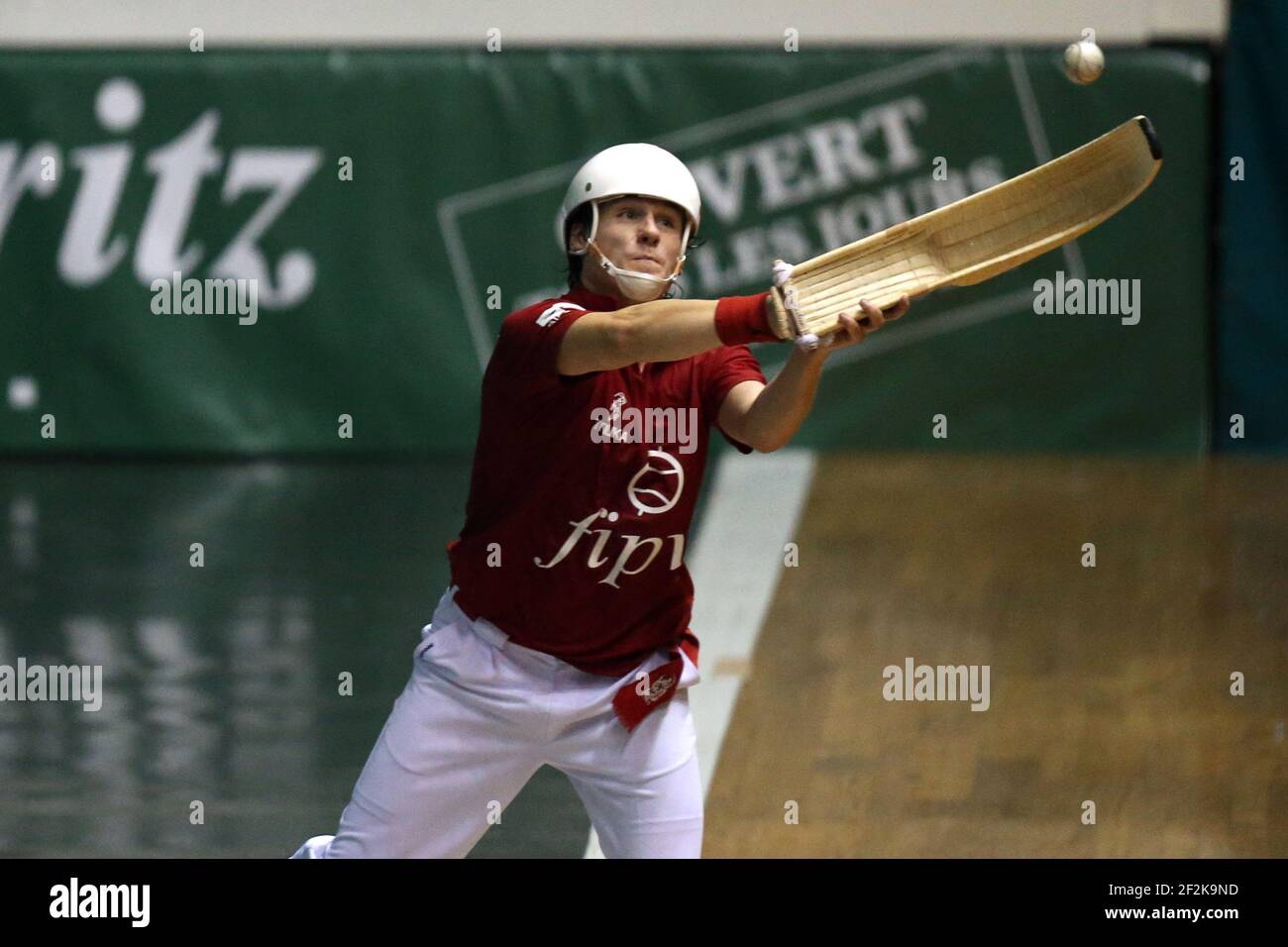 Cesta punta - Jai Alai - Championnat du monde 2013 - Biarritz - France - 1/2 final - 26/08/2013 - photo Manuel Blondau / AOP-PRESS / DPPI - Diego Beaskoetxea (rouge) Banque D'Images