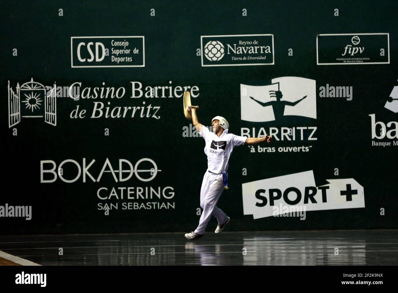 Cesta punta - Jai Alai - Championnat du monde 2013 - Biarritz - France - 1/2 final - 26/08/2013 - photo Manuel Blondeau / AOP-PRESS / DPPI - Nicolas Etchetto Banque D'Images