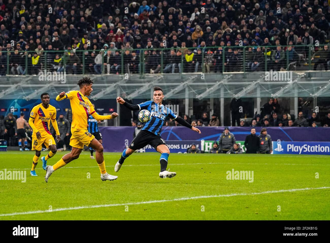 Lautaro Martinez du FC Internazionale Milano lors de la Ligue des champions de l'UEFA, match de football du Groupe F entre le FC Internazionale et le FC Barcelone le 10 décembre 2019 au stade Giuseppe Meazza à Milan, Italie - photo Morgese - Rossini / DPPI Banque D'Images