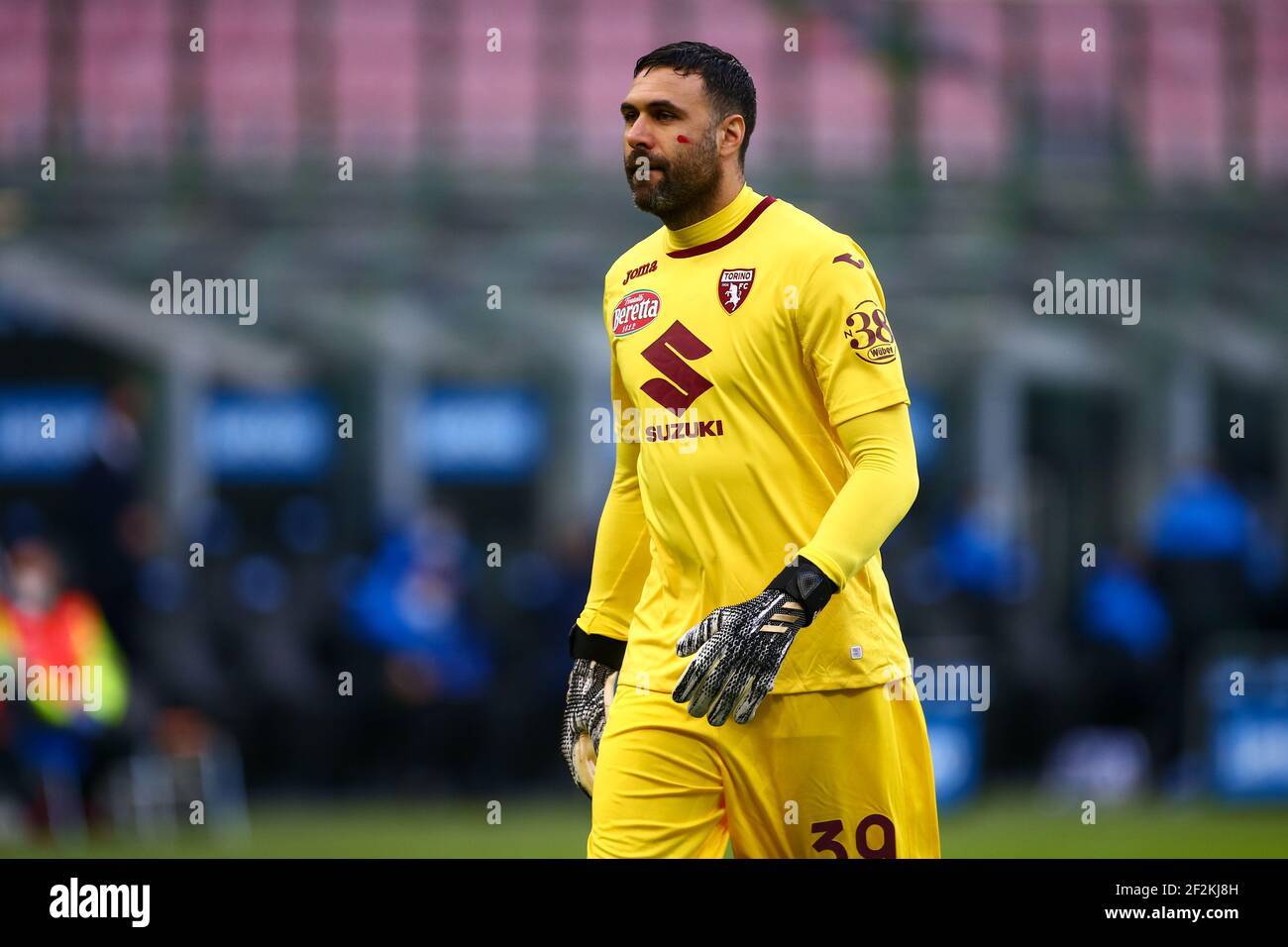 Salvatore Sirigu de Torino FC pendant le championnat italien Serie UN match de football entre FC Internazionale et Torino FC le 22 novembre 2020 au stade Giuseppe Meazza à Milan, Italie - photo Morgese-Rossini / DPPI Banque D'Images