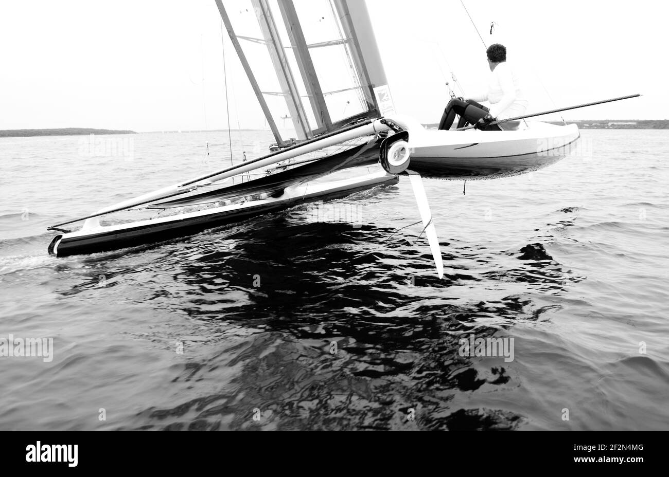 CClass World 2010 - COUPE DE LITTLE AMERICA - CHAMPIONNATS INTERNATIONAUX DE CATAMARAN - NEWPORT (USA) - 22-28/08/2010 - PHOTO : CHRISTOPHE LAUNAY / DPPI préparation de la CClass Cataran - Fred Eaton et Magnus Clarke / Canaan Banque D'Images