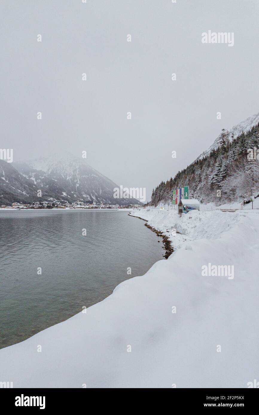 Autriche, Tyrol, Achensee en hiver Banque D'Images