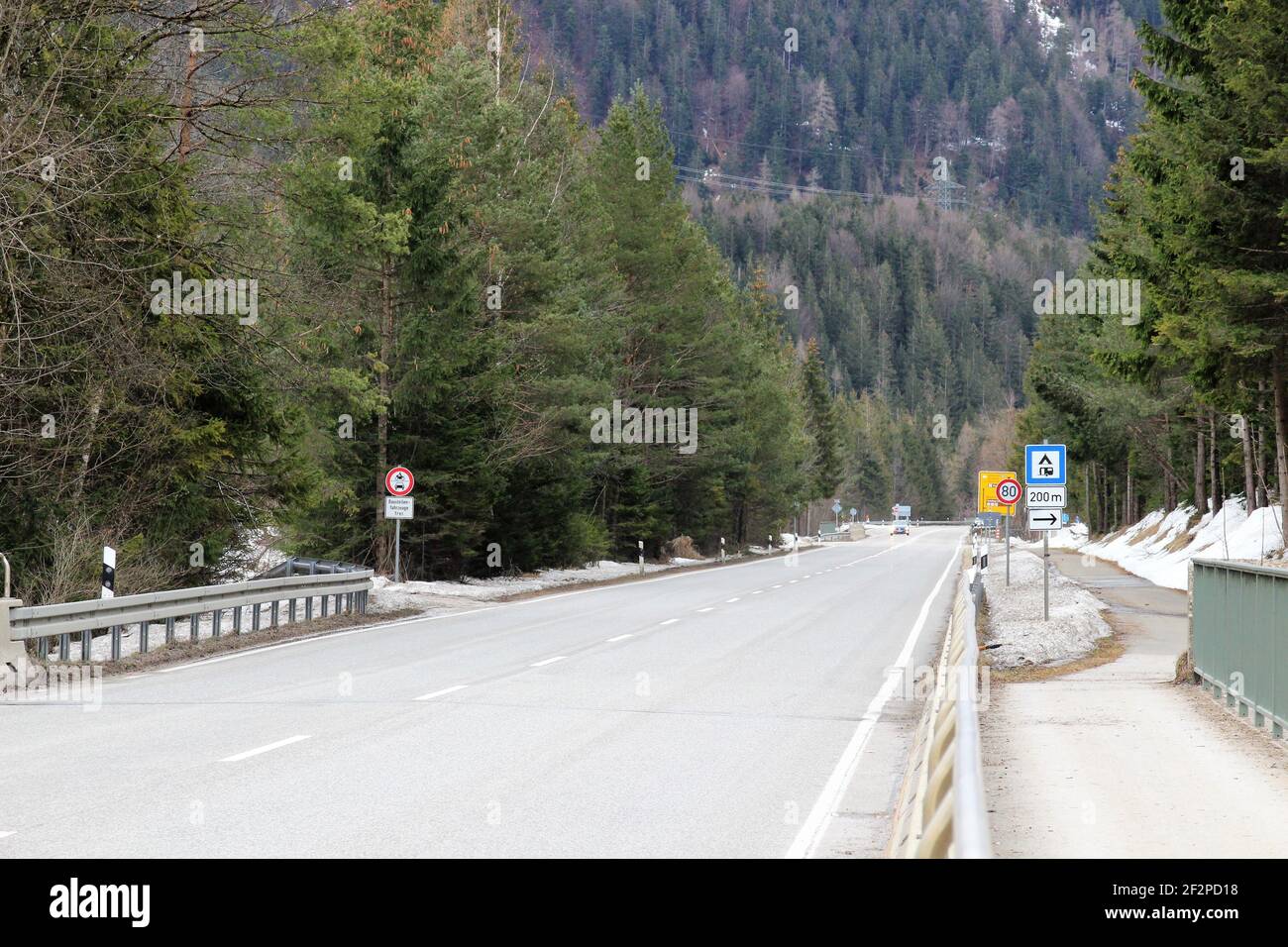 Winterstimmung BEI Mittenwald, Deutschland, Bayern, Oberbayern, Isartal, Banque D'Images