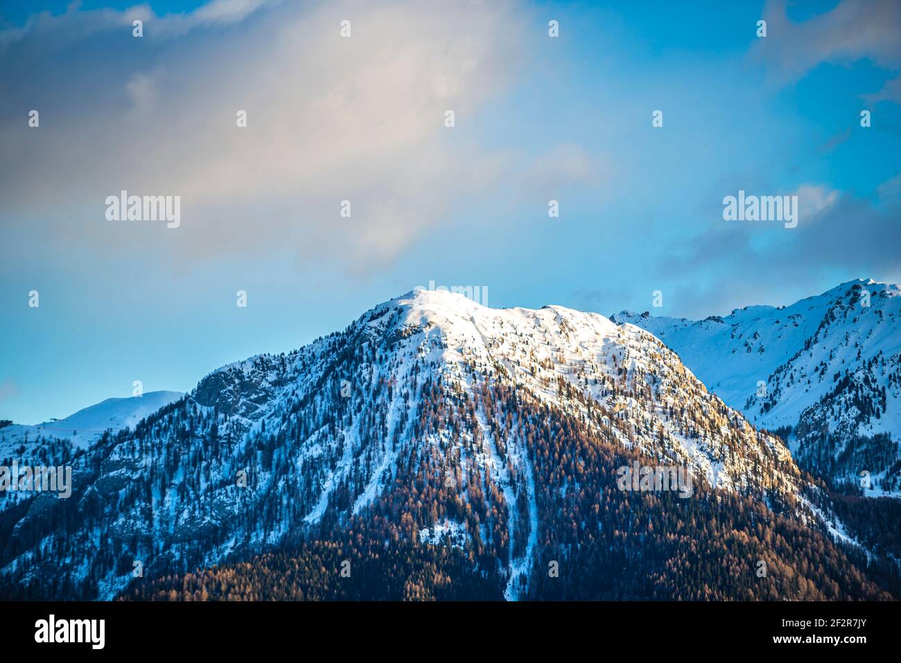 Paysage d'hiver dans les Dolomites Banque D'Images