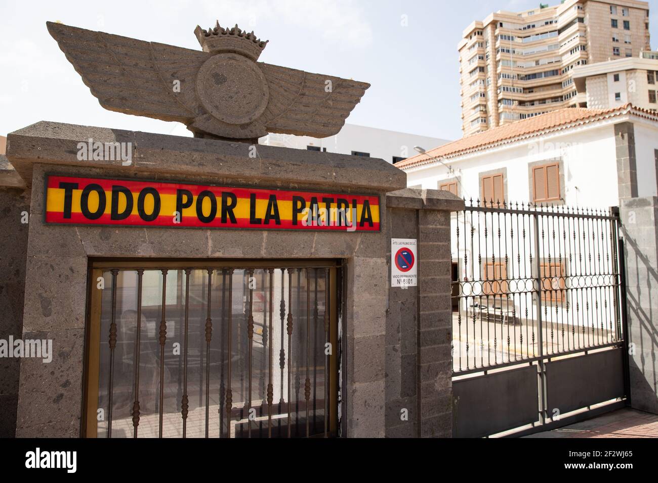 Entrée à une caserne de la Garde civile espagnole.Guardia civil est l'organisme d'application de la loi le plus ancien et l'un des deux Les forces de police nationales en Espagne Banque D'Images