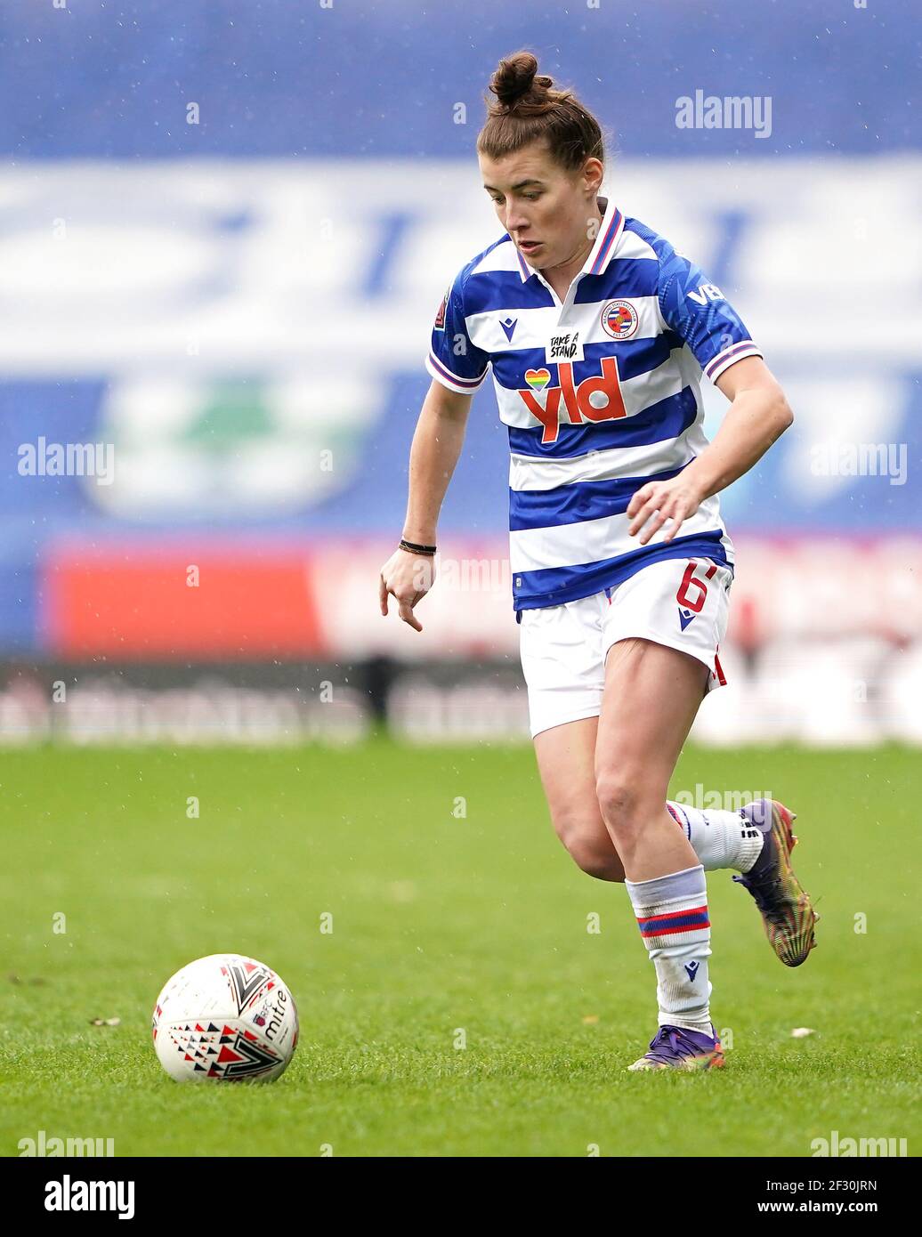 Reading's Angharad James en action pendant le match de Super League féminin de la FA au stade Madejski, Reading. Date de la photo: Dimanche 14 mars 2021. Banque D'Images