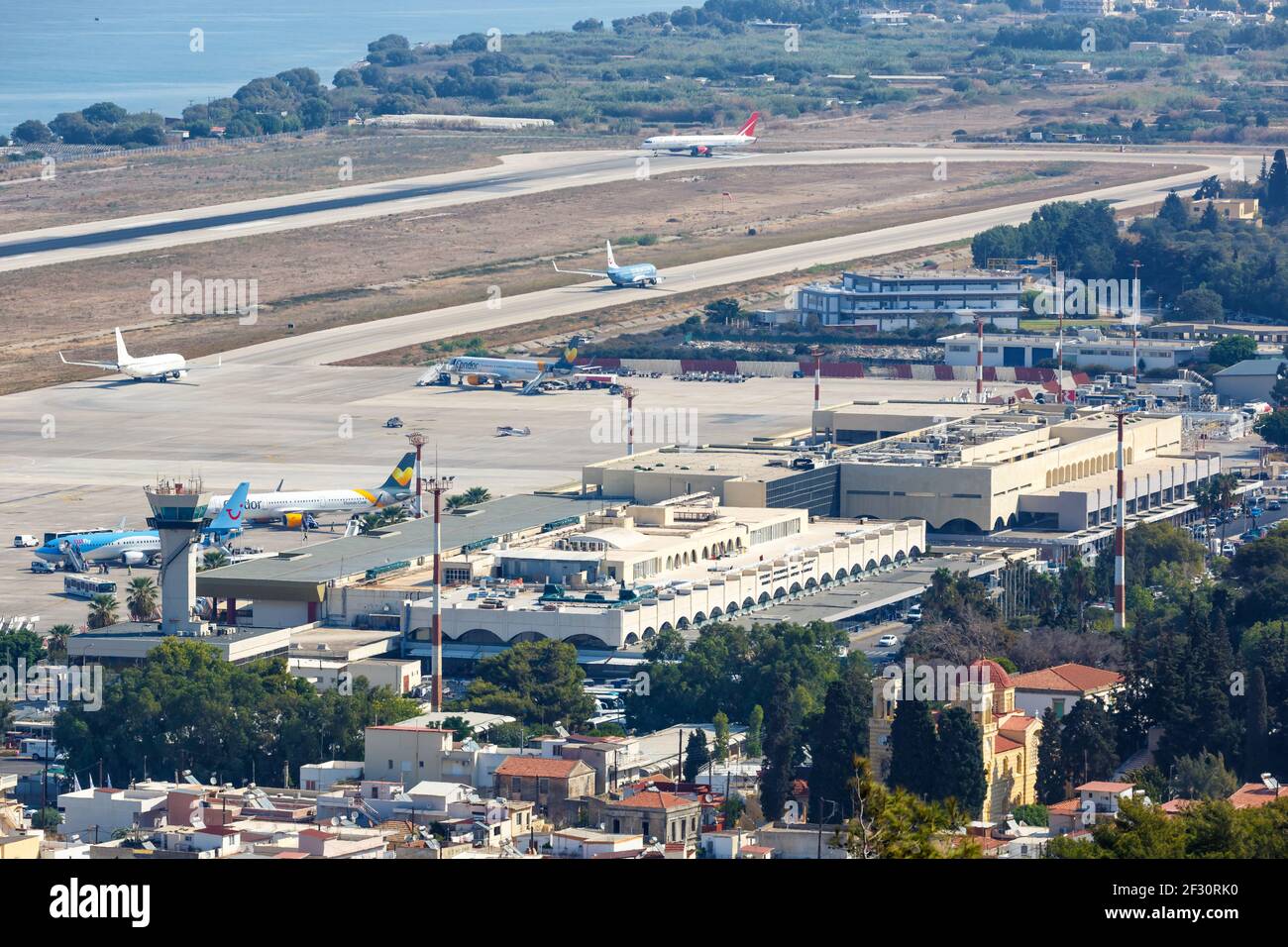 Rhodes, Grèce - 13 septembre 2018 : vue d'ensemble de l'aéroport de Rhodes (RHO) en Grèce. Banque D'Images