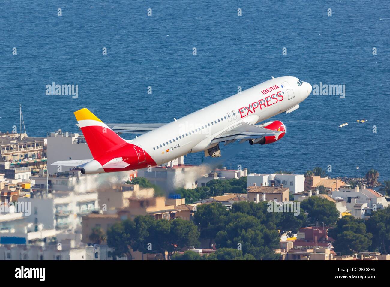 Palma de Majorque, Espagne - 21 juillet 2018 : photo aérienne d'un avion Iberia Express Airbus A320 à l'aéroport de Palma de Majorque en Espagne. Banque D'Images