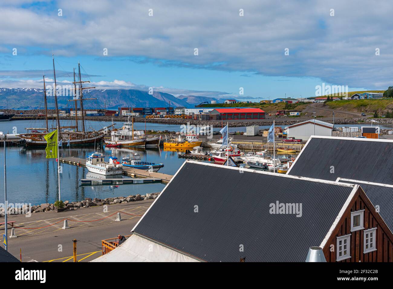 Husavik, Islande, 17 août 2020 : vue sur le port de Husavik, Islande Banque D'Images