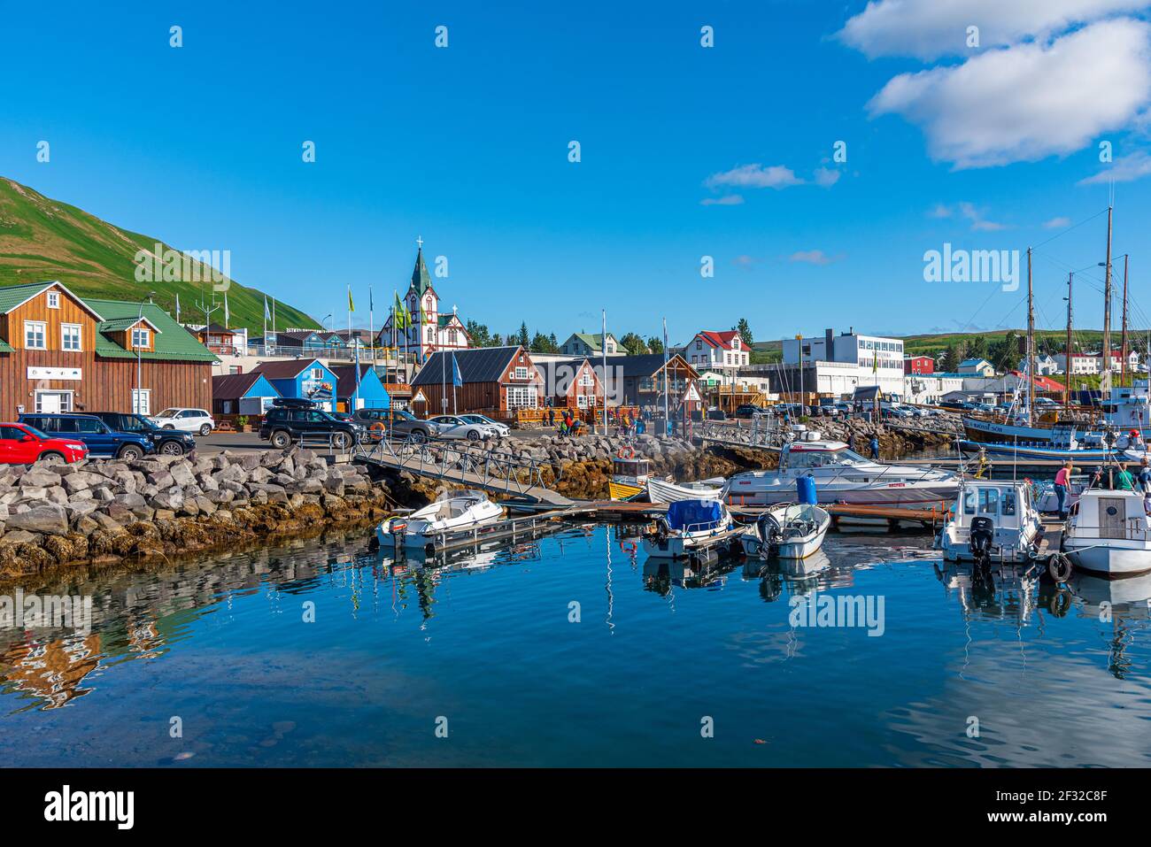 Husavik, Islande, 17 août 2020 : vue sur le port de Husavik, Islande Banque D'Images
