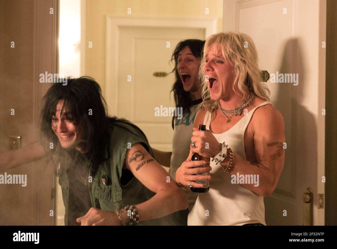 KELLY,STAND,WEBBER, THE DIRT, 2019, ©JAKE GILES NETTER/NETFLIX Banque D'Images