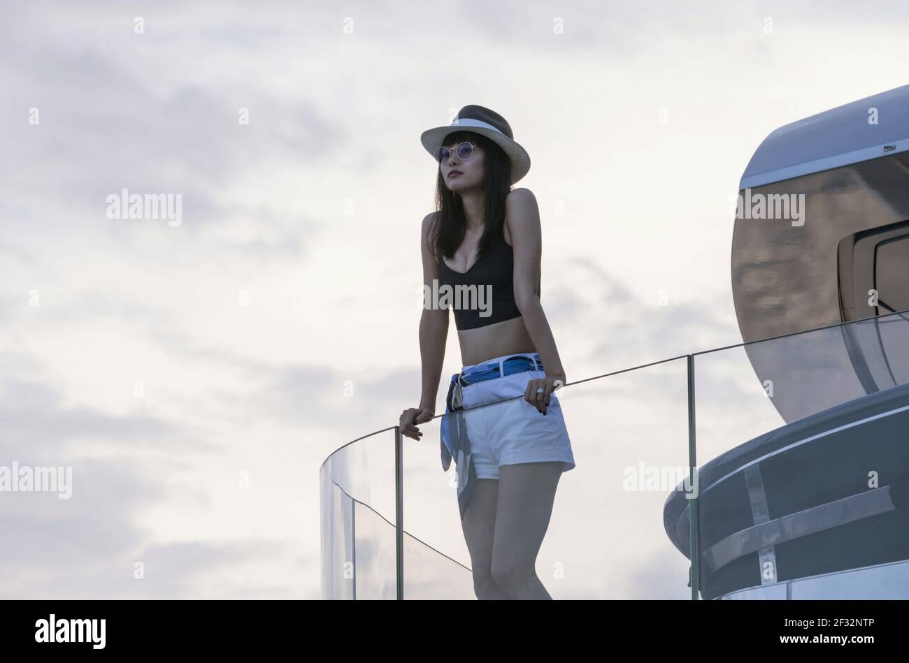 SHIORI KUTSUNA, MEURTRE MYSTÈRE, 2019, ©SCOTT YAMANO/NETFLIX Banque D'Images