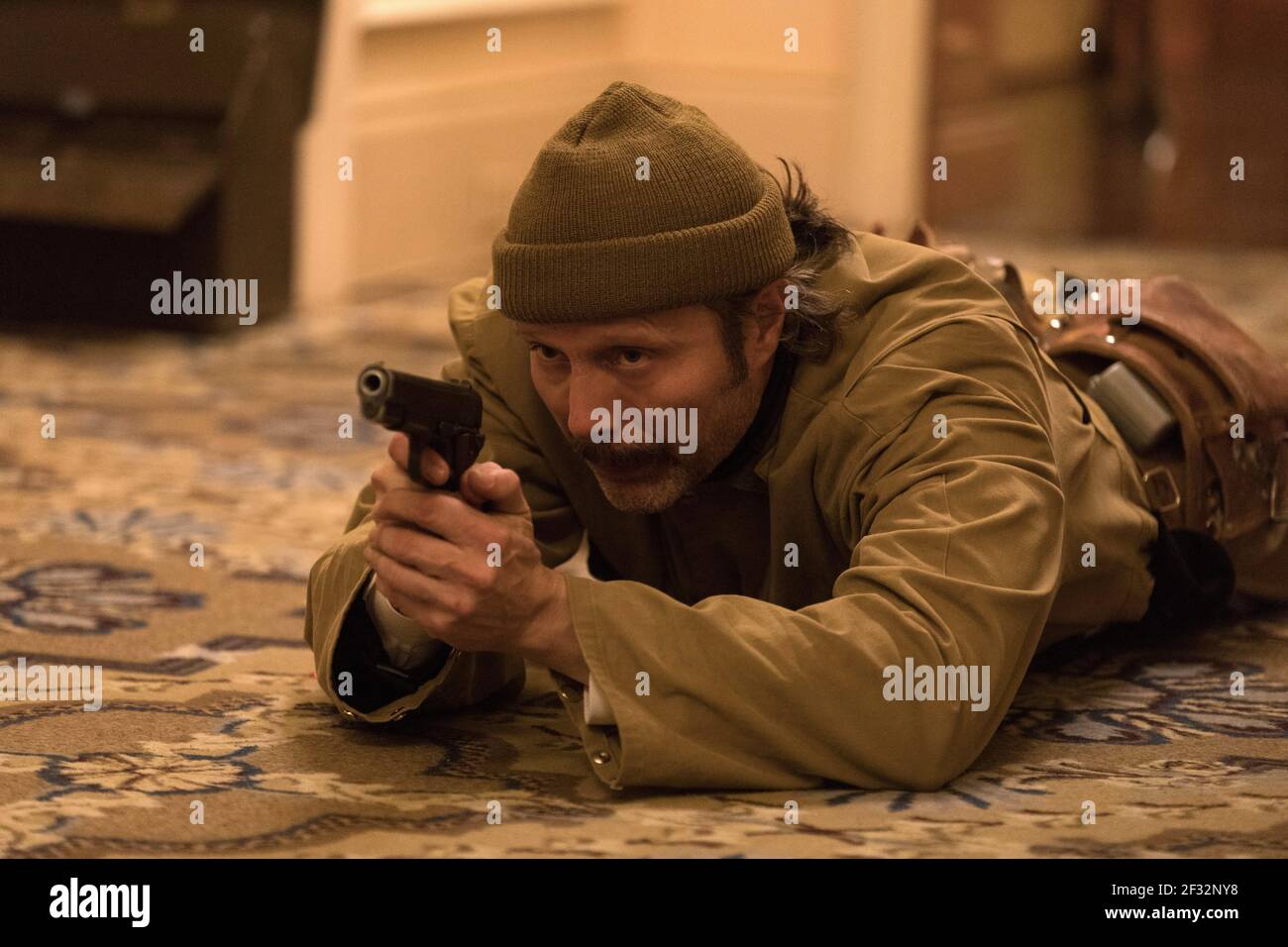MADS MIKKELSEN, POLAR, 2019, ©JASPER SAVAGE/NETFLIX Banque D'Images