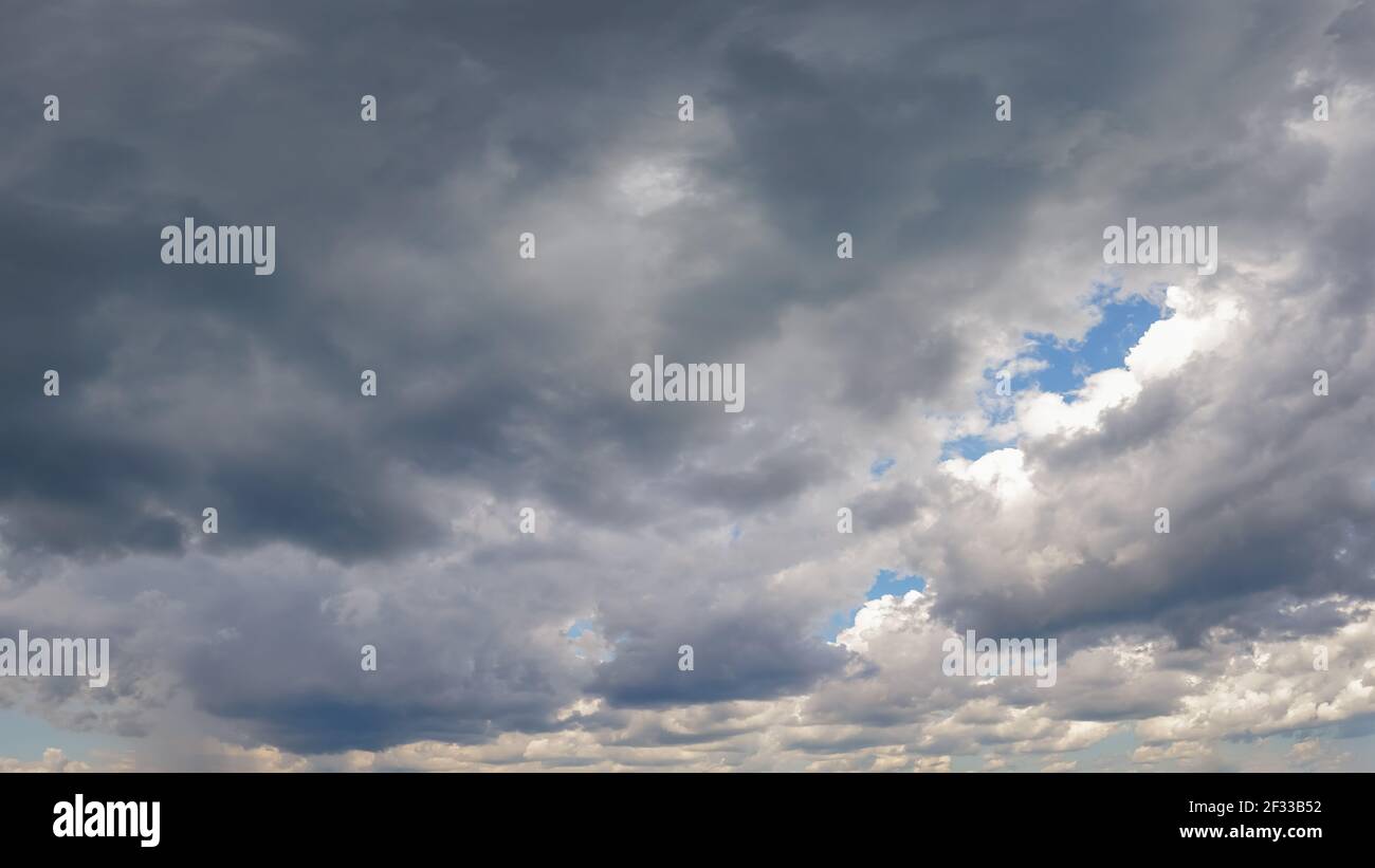 Fond naturel : ciel orageux Banque D'Images