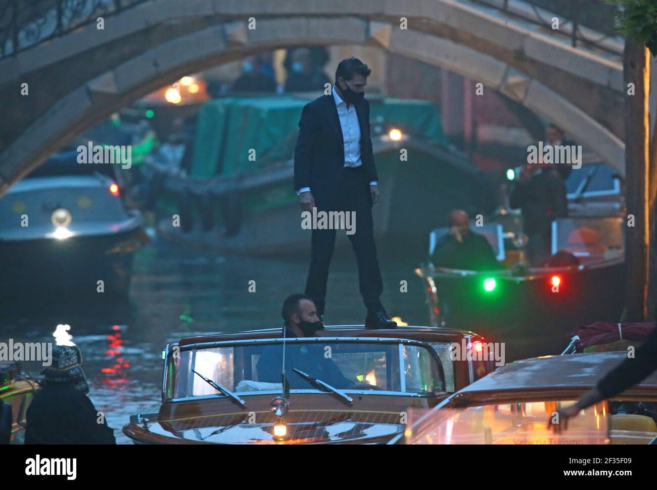 VENISE, ITALIE - DU 20 au 21 OCTOBRE : Tom Cruise sur le set de la 'Commission : impossible 7' les 20 et 21 octobre 2020 à Venise, Italie Banque D'Images