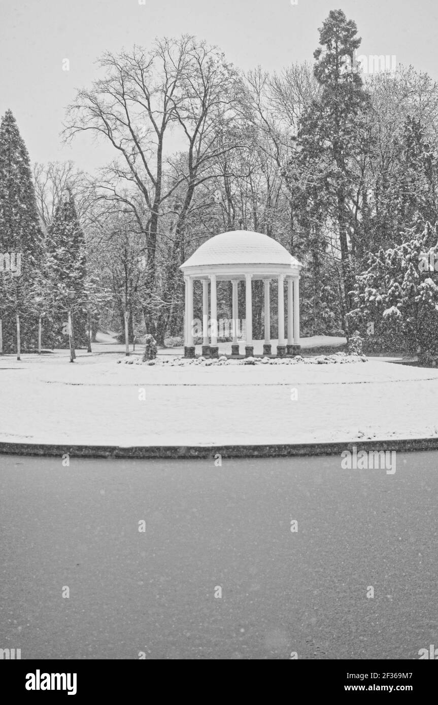 Hiver neige photo noir et blanc à Strasbourg, ville dans la partie est de la France Banque D'Images