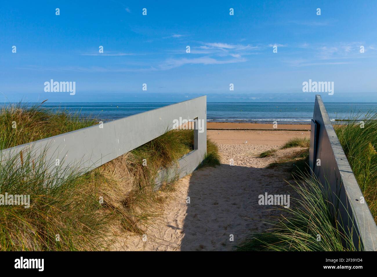 Courseulles-sur-Mer (Normandie, Nord de la France) : le Centre Juno Beach, musée dédié au débarquement en Normandie et lieu de mémoire consacré à t Banque D'Images