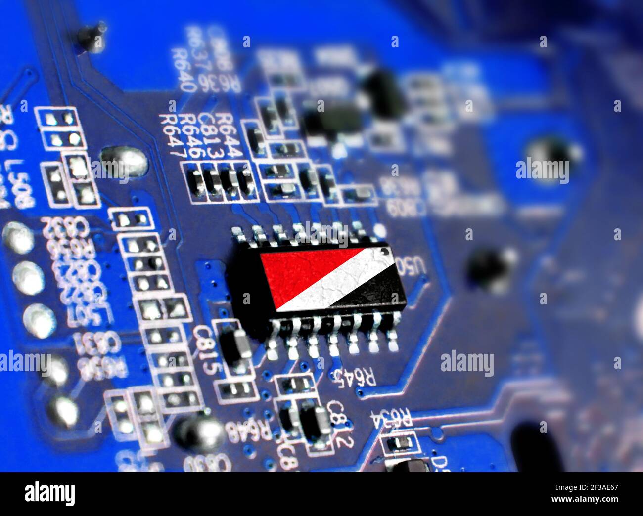 Carte électronique avec puce intégrée et drapeau illustré de Sealand, Principauté de. Le concept des technologies informatiques modernes. Banque D'Images