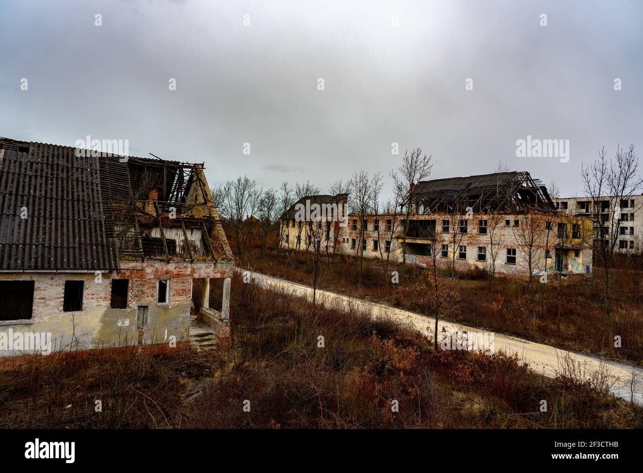 ville fantôme abandonnée à Szentkiralyszabadja Hongrie Banque D'Images