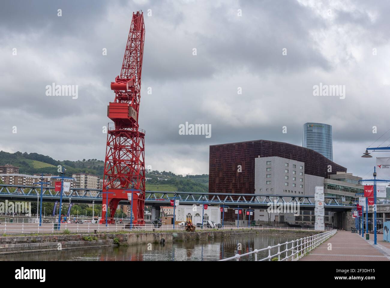 Vue extérieure du Musée maritime de Bilbao, pays basque, Espagne Banque D'Images