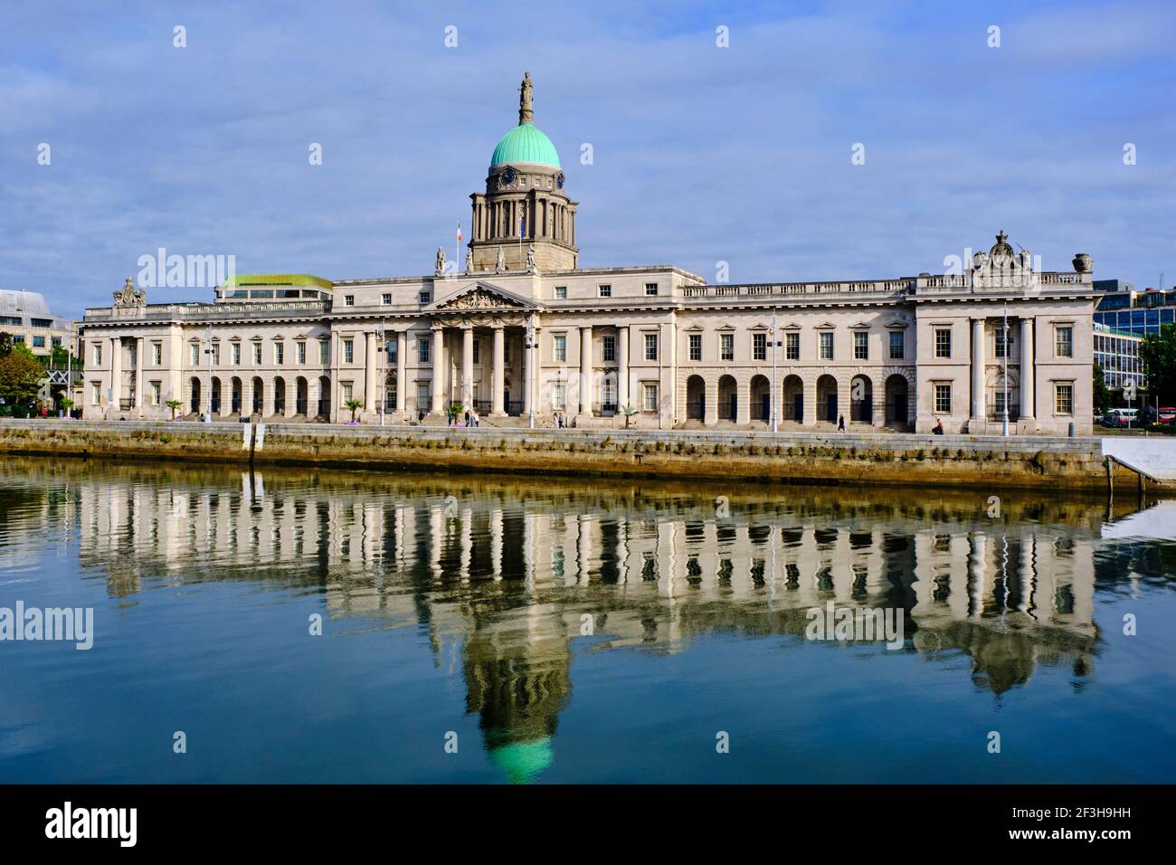 République d'Irlande; Dublin, la Custom House, UN bâtiment néoclassique du XVIIIe siècle conçu par James Gandon Banque D'Images