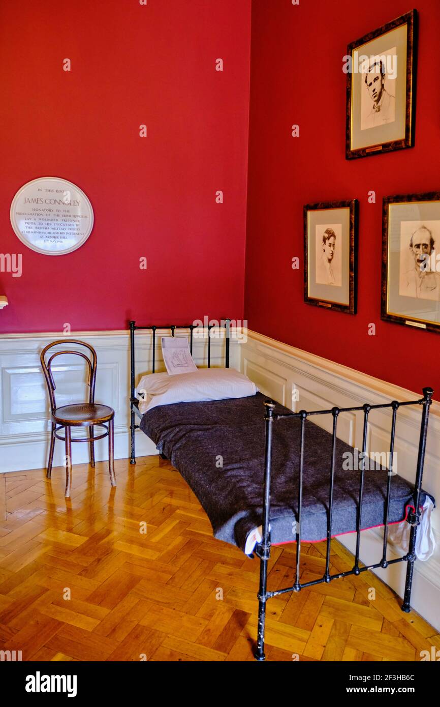 République d'Irlande, Dublin, intérieur du château historique de Dublin à Dame Street, lit d'hôpital James Connolly Banque D'Images