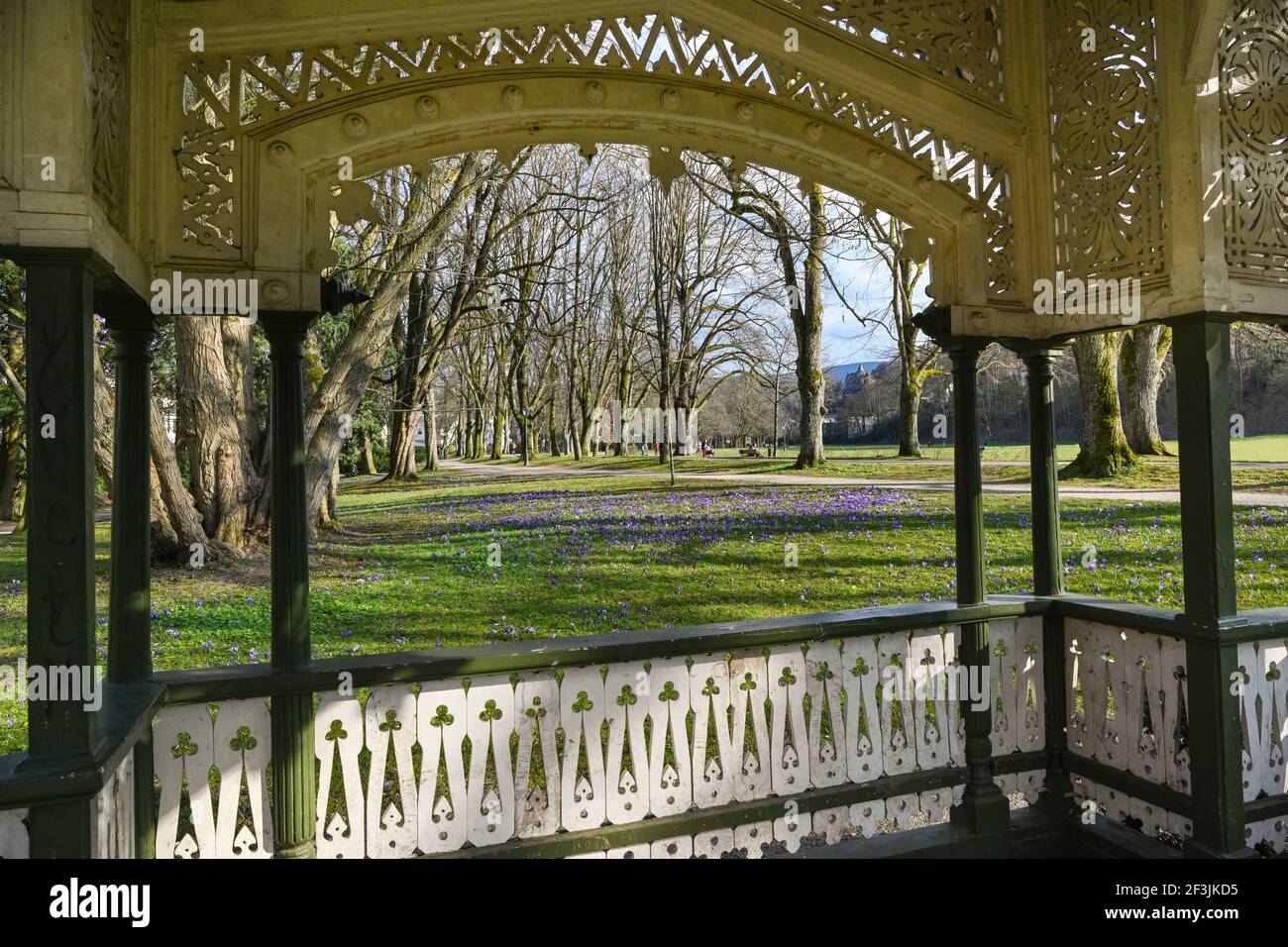 Les crocodiles dans les jardins du spa Baden Baden Germany, Europe Banque D'Images