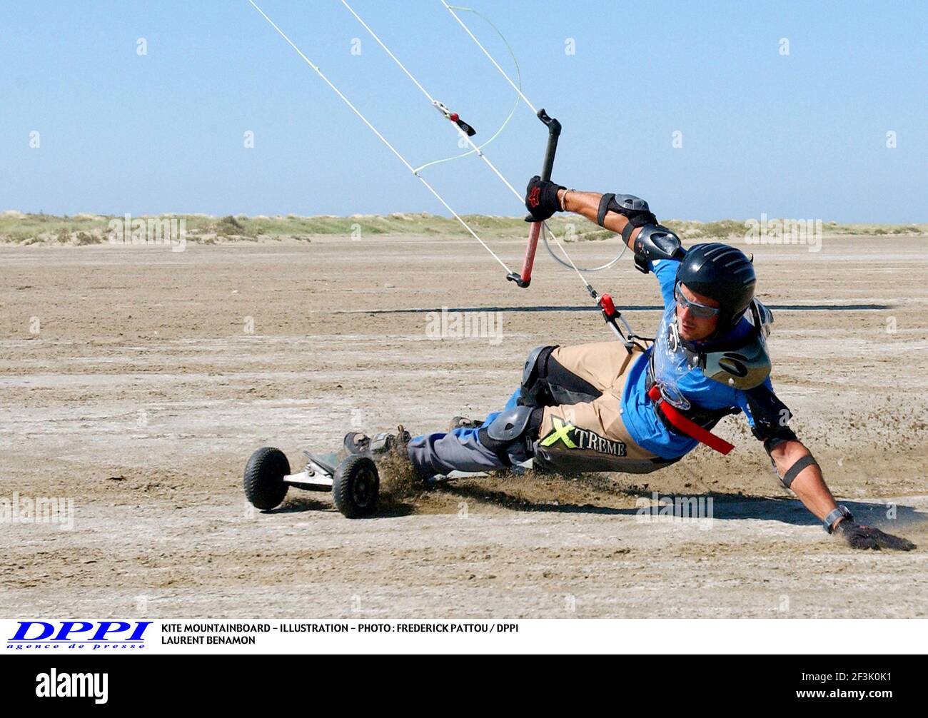 KITE MOUNTAINBOARD - ILLUSTRATION - PHOTO : FREDERICK PATTOU / DPPI LAURENT BENAMON (FRA) Banque D'Images