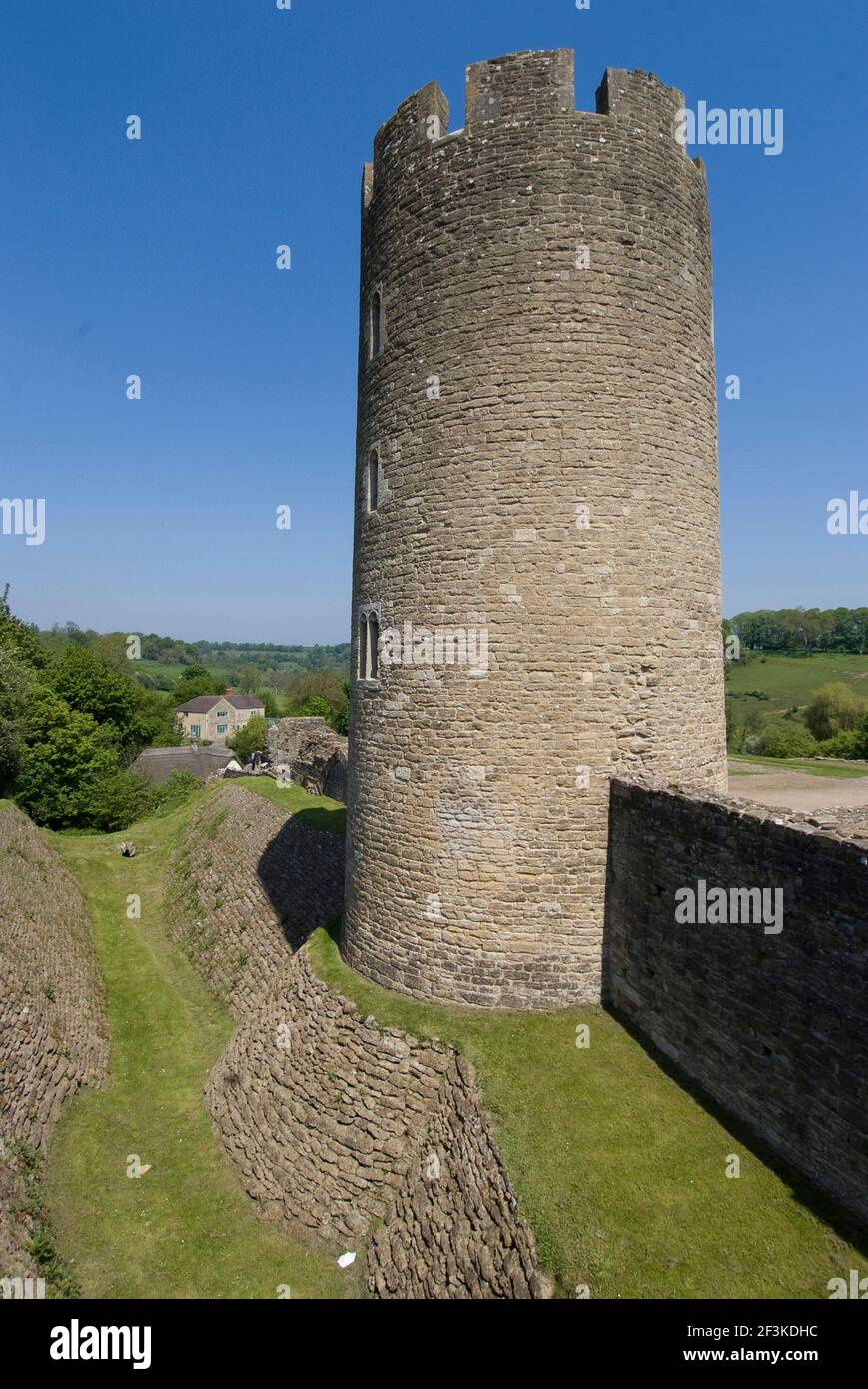 Mur autour du château Farleigh Hungerford du XIVe siècle, Somerset, Angleterre | AUCUN | Banque D'Images