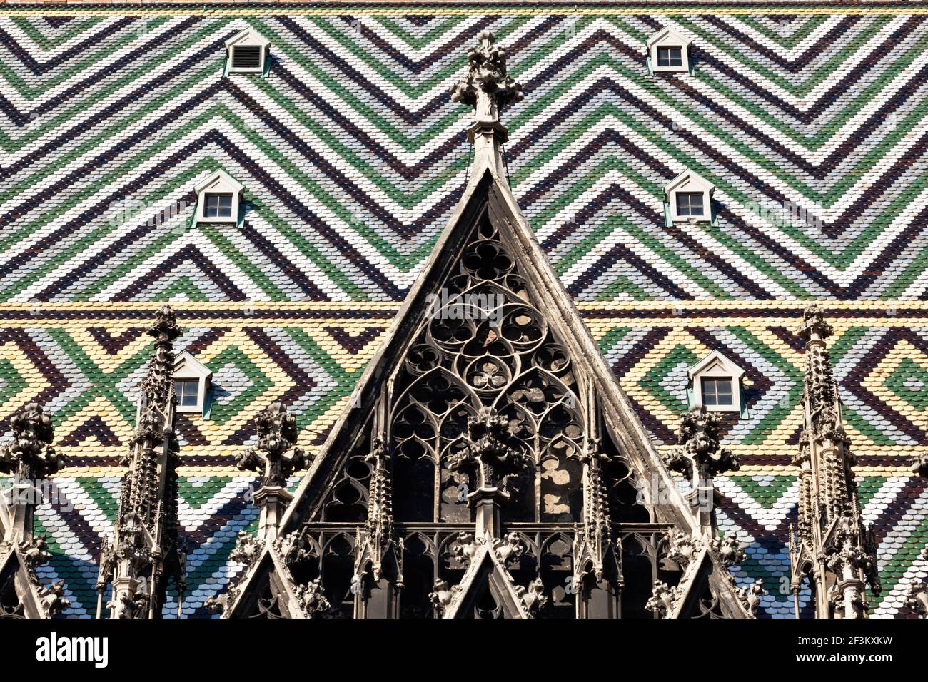 Détail du toit de la cathédrale Stephansdom (St. Stephan's Cathedral), Vienne, Autriche Banque D'Images