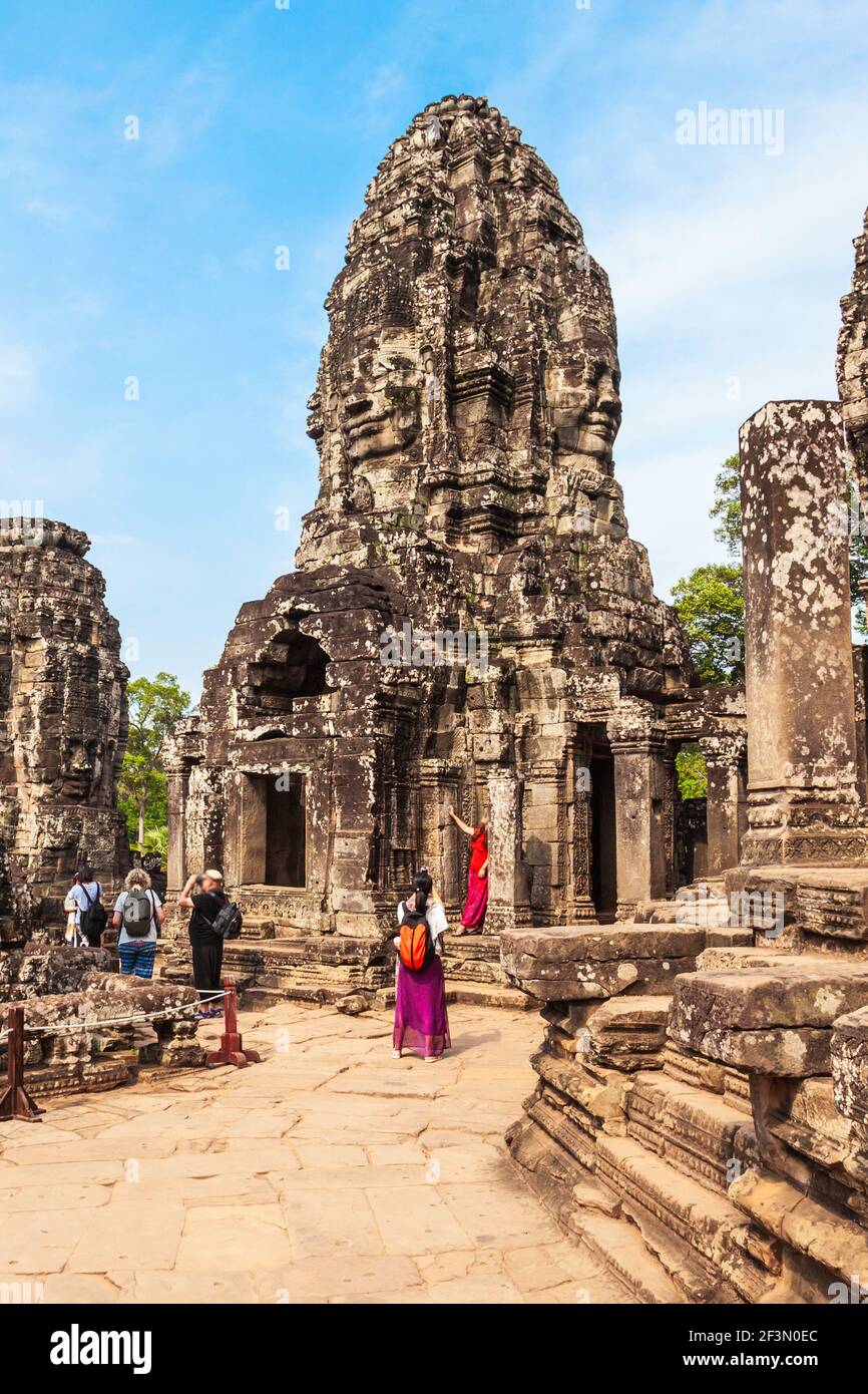 Bayon est un célèbre temple Khmer à Angkor au Cambodge Banque D'Images