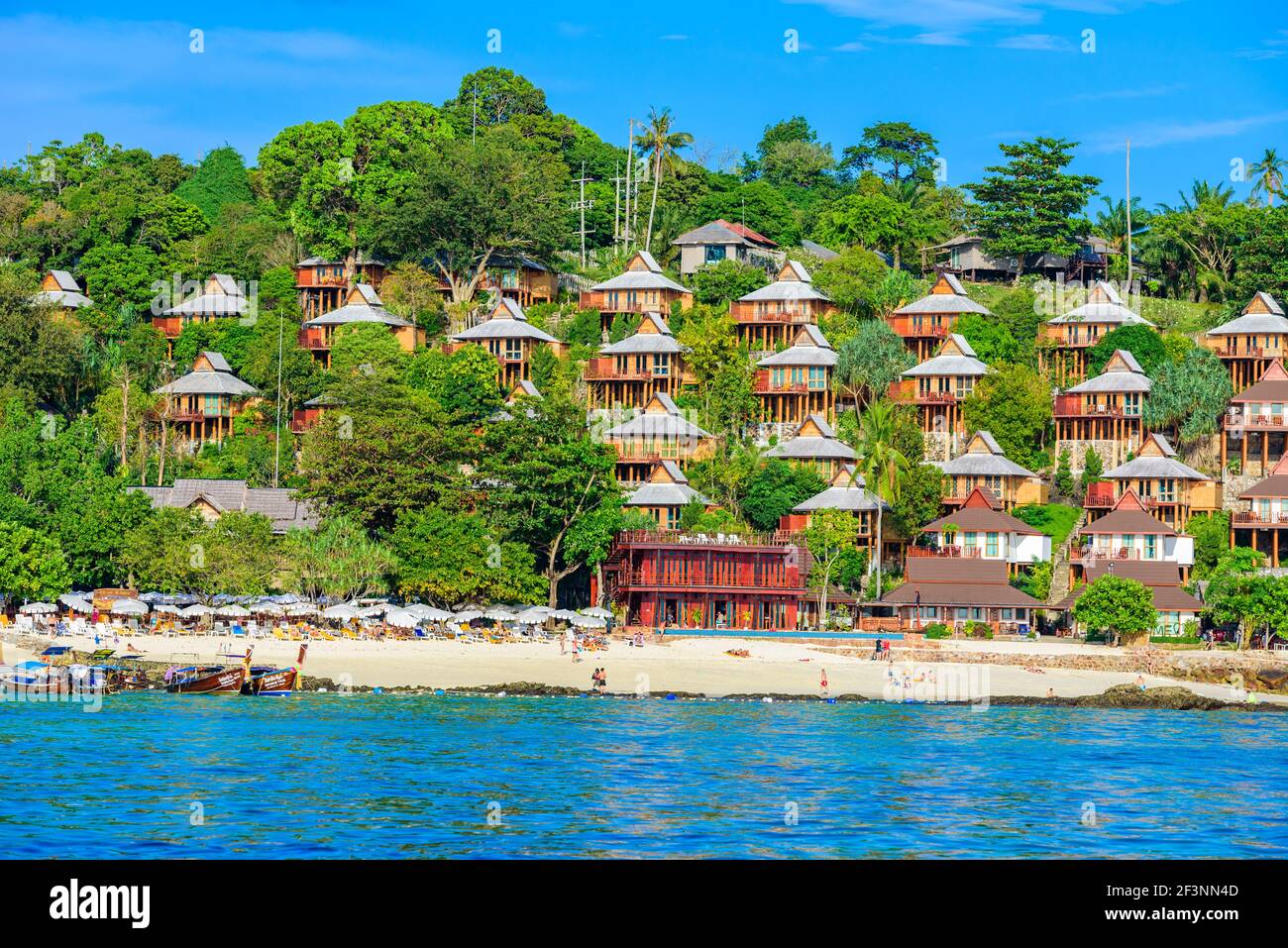 Long Beach dans Paradise Bay - à environ 5 minutes en bateau de l'Ao ton Sai Pier - Koh Phi Phi Don Island à Krabi, Thaïlande - Tropical Voyage dest Banque D'Images