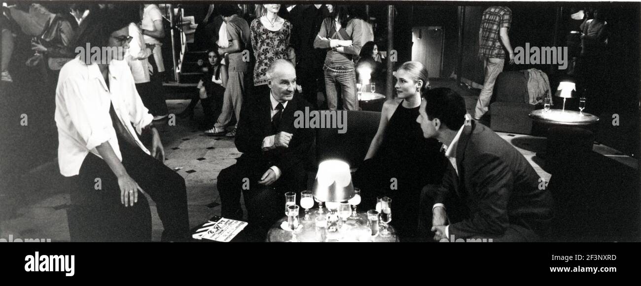 Commentaire j'ai né mon père année : 2001 France / Espagne Directeur : Anne Fontaine Michel bouquet, Charles Berling, Natacha Régnier et Anne Fontaine photo de tournage Banque D'Images