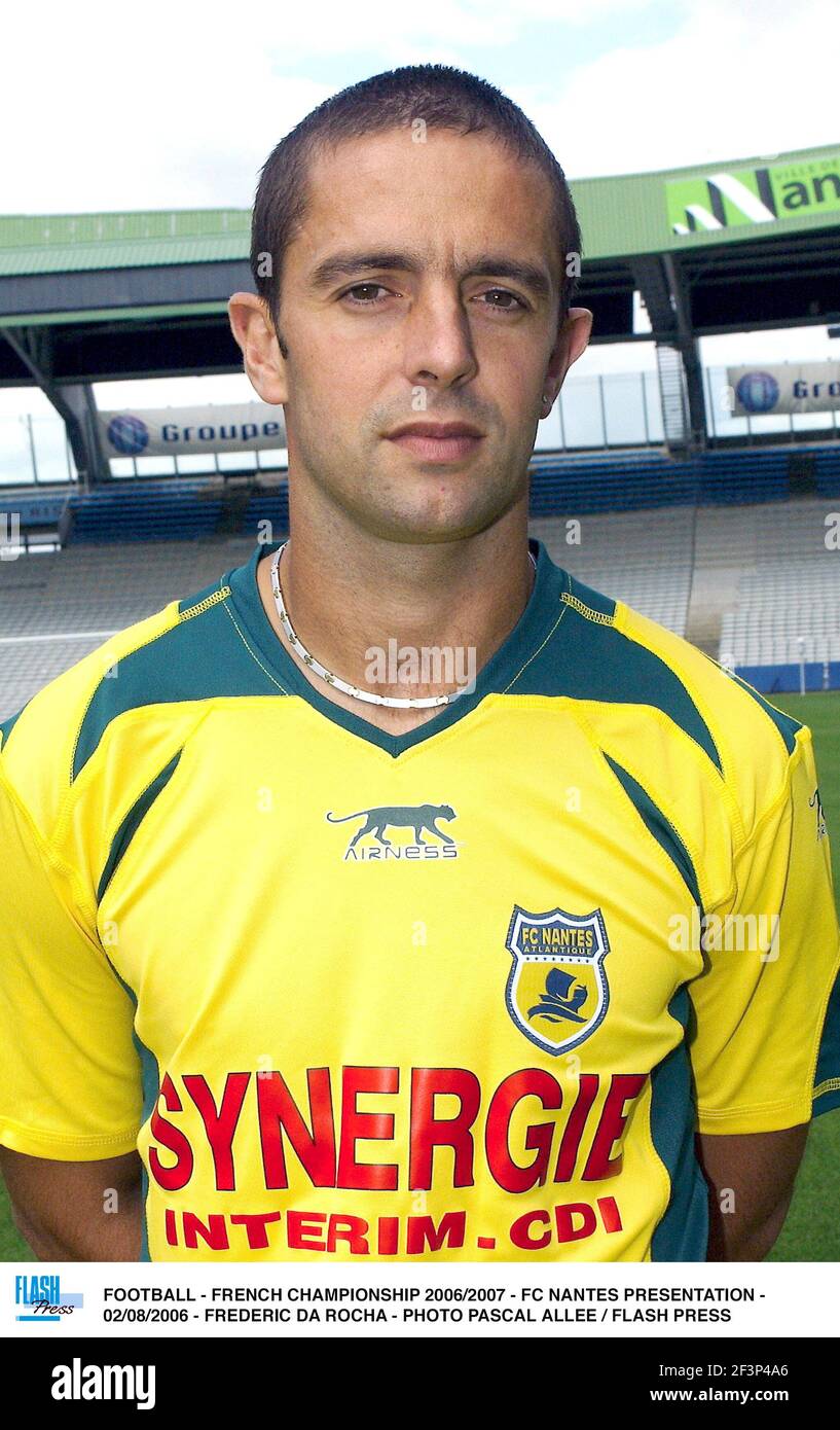 Short Vintage FC Nantes Kappa – Da Rocha N°8, Extérieur Gris Taille L