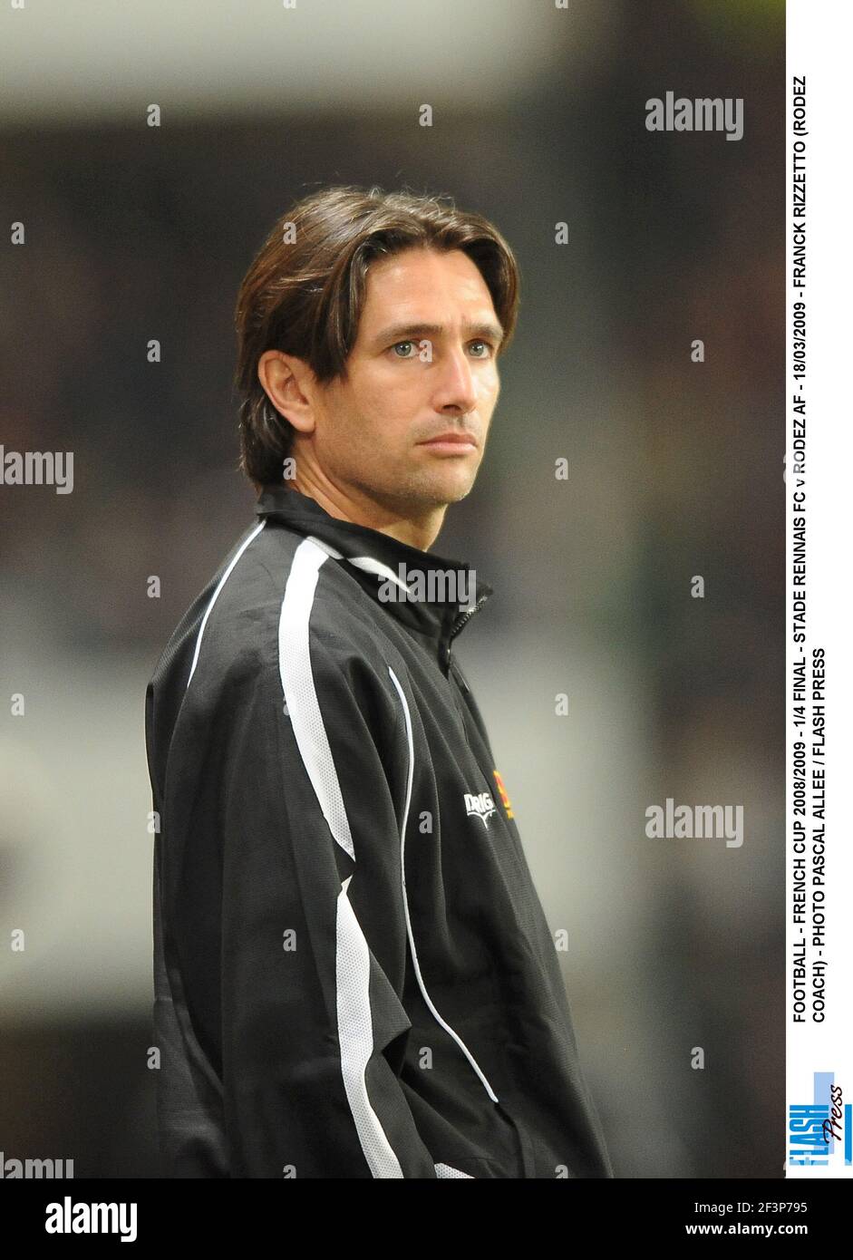FOOTBALL - COUPE FRANÇAISE 2008/2009 - 1/4 FINAL - STADE RENNAIS FC CONTRE RODEZ AF - 18/03/2009 - FRANCK RIZETTO (RODEZ COACH) - PHOTO PASCAL ALLEE / FLASH PRESS Banque D'Images