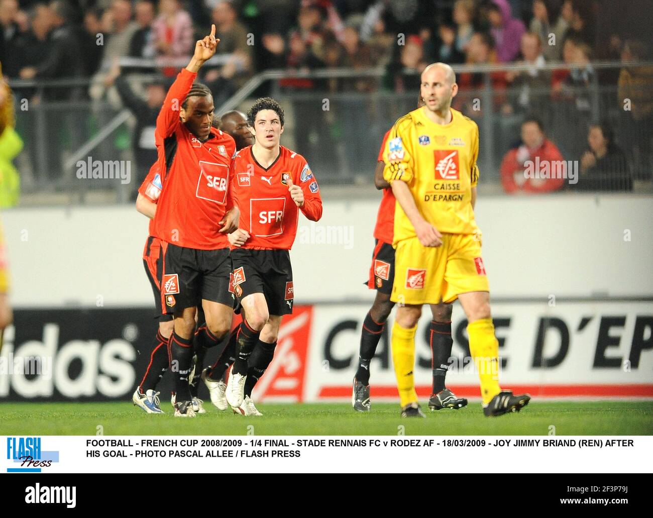 FOOTBALL - COUPE FRANÇAISE 2008/2009 - 1/4 FINAL - STADE RENNAIS FC CONTRE RODEZ AF - 18/03/2009 - JOY JIMMY BRIAND (REN) APRÈS SON BUT - PHOTO PASCAL ALLEE / APPUYEZ SUR LE BOUTON CLIGNOTANT Banque D'Images