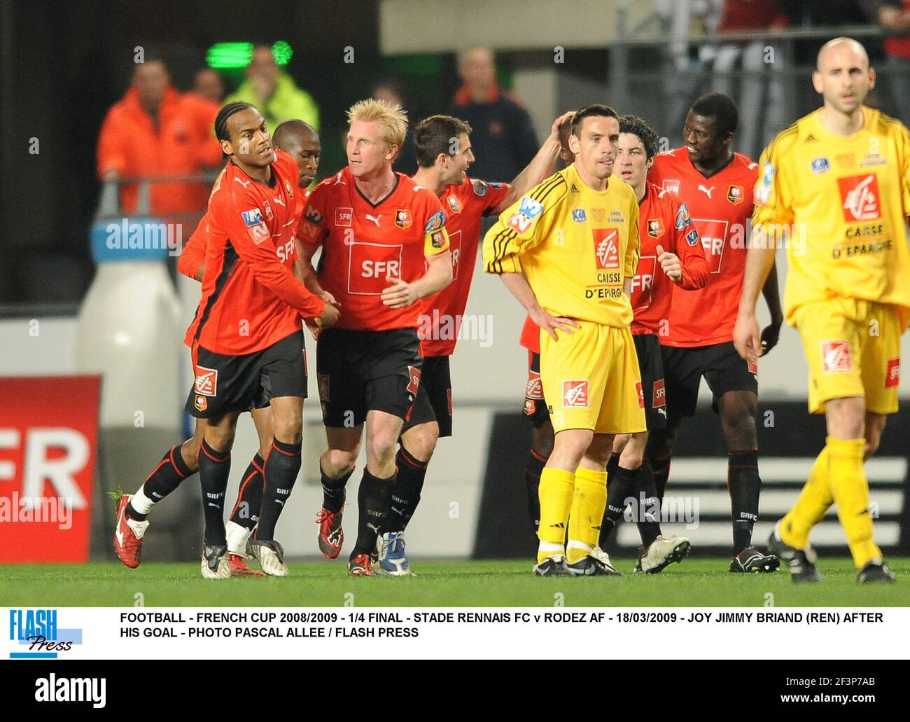 FOOTBALL - COUPE FRANÇAISE 2008/2009 - 1/4 FINAL - STADE RENNAIS FC CONTRE RODEZ AF - 18/03/2009 - JOY JIMMY BRIAND (REN) APRÈS SON BUT - PHOTO PASCAL ALLEE / APPUYEZ SUR LE BOUTON CLIGNOTANT Banque D'Images