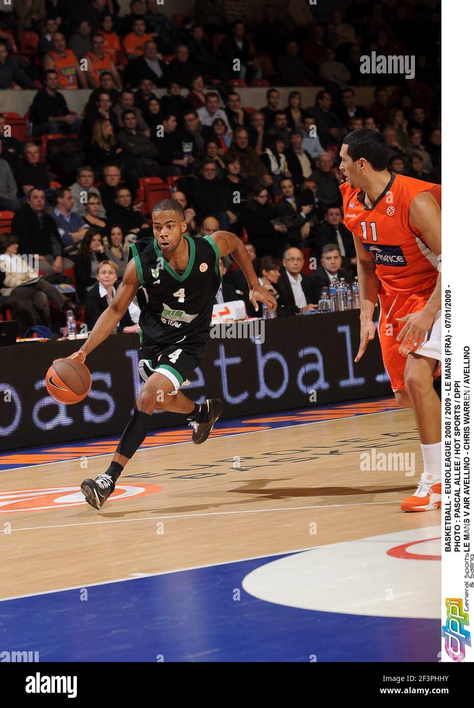 BASKETBALL - EUROLIGUE 2008 / 2009 - LE MANS (FRA) - 07/01/2009 - PHOTO : PASCAL ALLEE / SPORTS CHAUDS / DPPI LE MANS V AIR AVELLINO - CHRIS WARREN / AVELLINO Banque D'Images