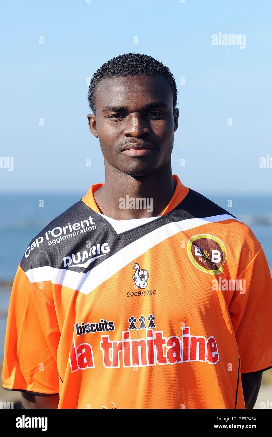 PROGRAMME MATCH- ST-ETIENNE A.S.S.E - FC LORIENT 2009/10 ASSE et MOI N°27
