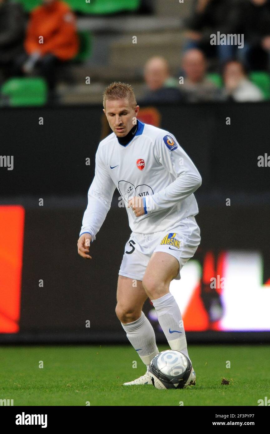 FOOTBALL - CHAMPIONNAT DE FRANCE 2009/2010 - L1 - STADE RENNAIS V VALENCIENNES - 1/11/2009 - PHOTO PASCAL ALLEE / FLASH PRESSE - MOTEUR DE BARRE (VAFC) Banque D'Images