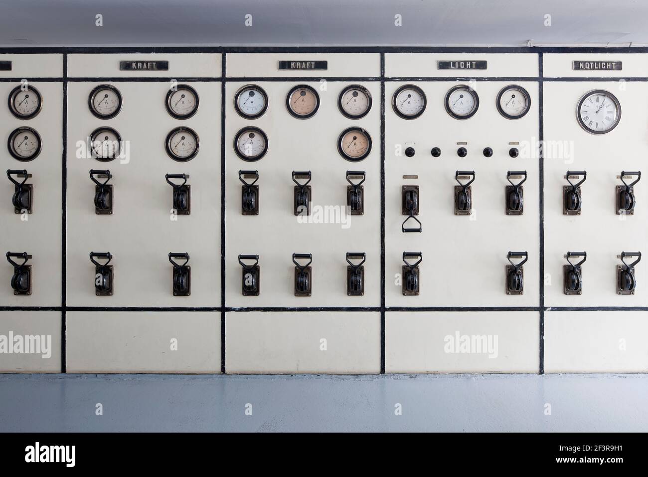 Schalttafel zum Stromabgleich, Engelskirchen, ehemalige Baumwolllspinnerei Ermen & Engels, LVR-Industriemuseum Banque D'Images