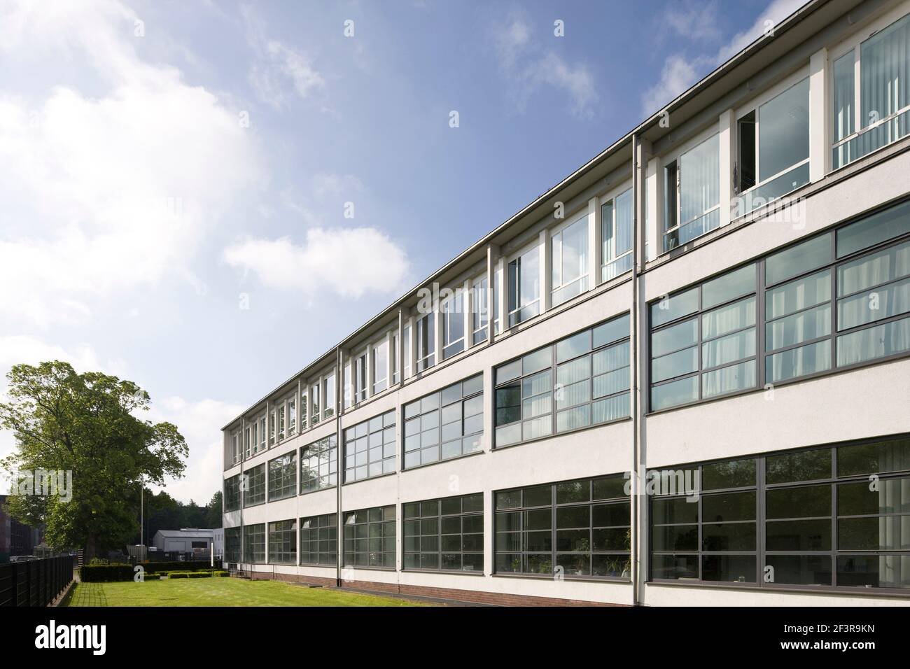 GEB‰udekomplex, in den 1950er Jahren nach PL‰nen von Mies van der Rohe erbaut, Krefeld, Vereingte Seidenweber AG 'Verseidag' Banque D'Images
