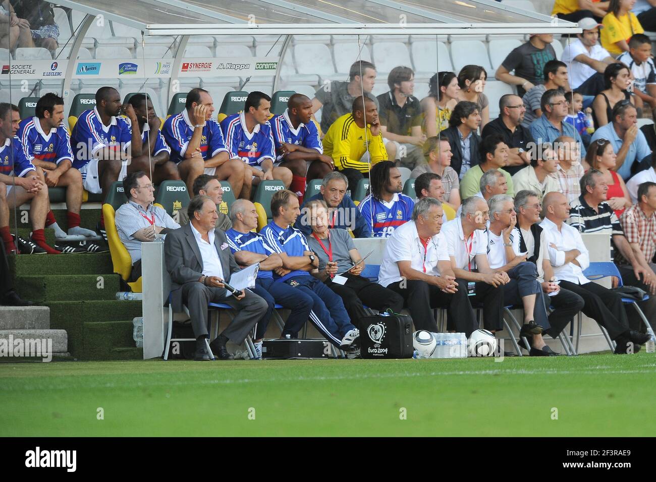 FOOTBALL - JEU AMICAL 2010 - FRANCE 98 V EUROPÉEN SÉLECTION - NANTES (FRANCE) - 08/08/2010 - PHOTO PASCAL ALLEE / DPPI - ILLUSTRATION Banque D'Images